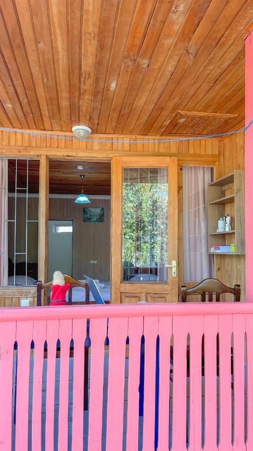 Cottage Коттеджи С Балконом 코불레티 외부 사진